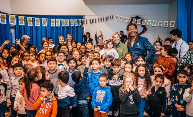 Erevoorzitter Koningin Máxima bezoekt deelnemende school Grootste Schoolband van Nederland